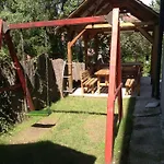Harsanyi Vendeghaz Гостевой дом 3*