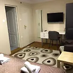 Harsanyi Vendeghaz Гостевой дом 3*