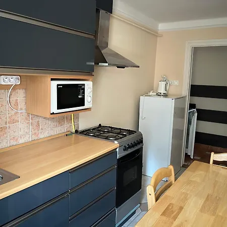 Harsanyi Vendeghaz 3* Мишкольц