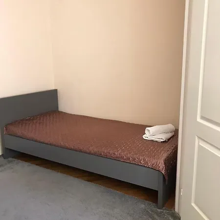 Harsanyi Vendeghaz Miskolc