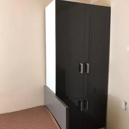 Harsanyi Vendeghaz 3*