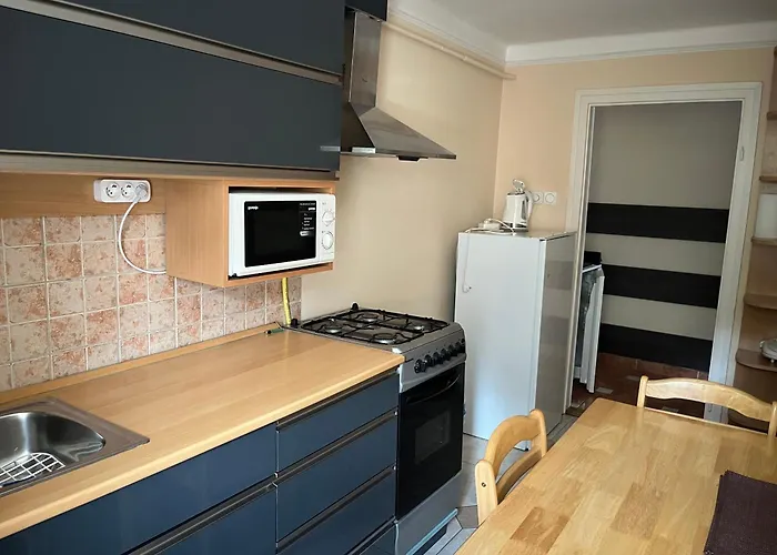 Harsanyi Vendeghaz 3* Miskolc